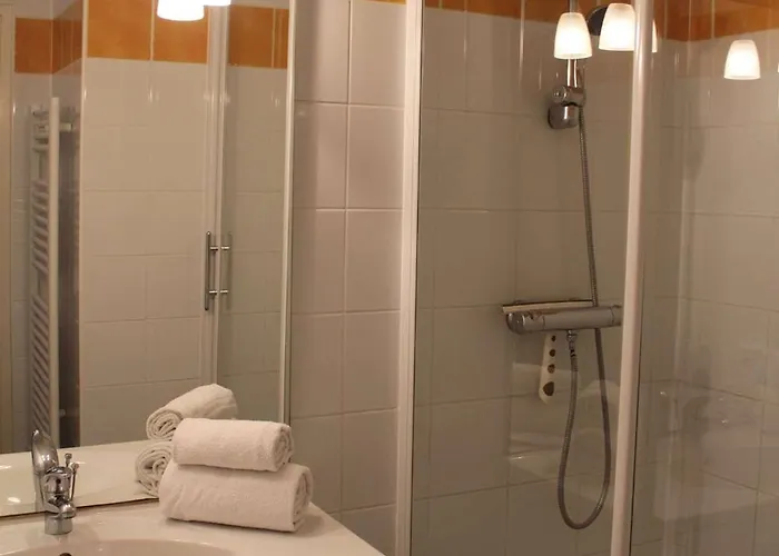 아파트 Appartement 4 Personnes Heliopolis K 305 By Agn 아그